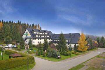 Фото Отель Jamrozowa Polana Hotel &amp; Browar г. Душники-Здруй 1