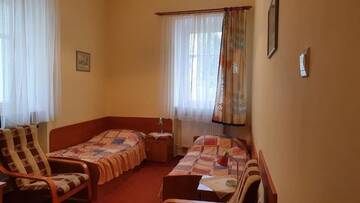Фото номера Двухместный номер с 2 отдельными кроватями Отель Hotel SONATA г. Душники-Здруй 7