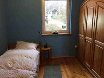 Фото номера Дом с 4 спальнями Дома для отпуска Idylla - Cottage in Lower Silesia г. Душники-Здруй 11